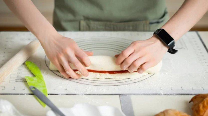 Untukmu yang Hobi Bikin Kue dan Pastry Wajib Punya, Ini 5 Rekomendasi Baking Mat Terbaik