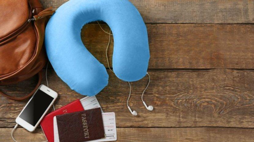 5 Rekomendasi Bantal Leher Empuk, Perjalanan Lebih Nyaman Bebas Pegal