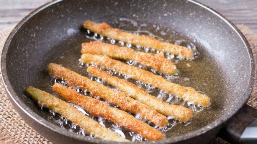 5 Rekomendasi Deep Fry Pan Terbaik, Menggoreng Aneka Menu Lebih Mudah Tanpa Takut Minyak Nyiprat