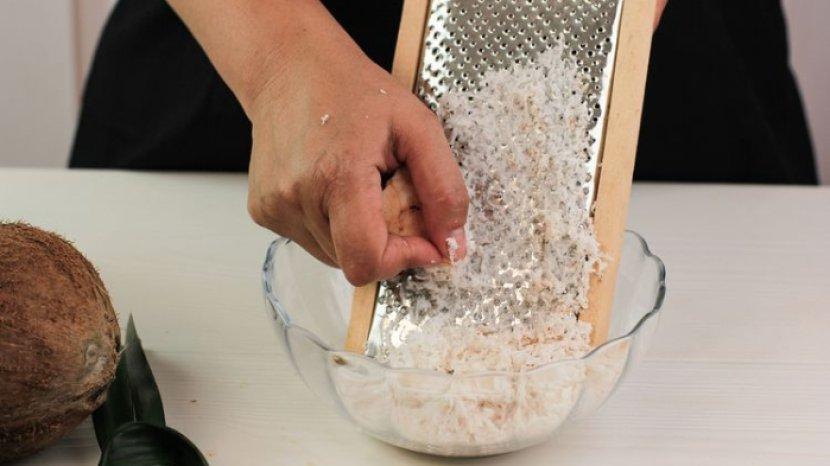 6 Tips Membersihkan Parutan dari Sisa Makanan, Kembali Higienis