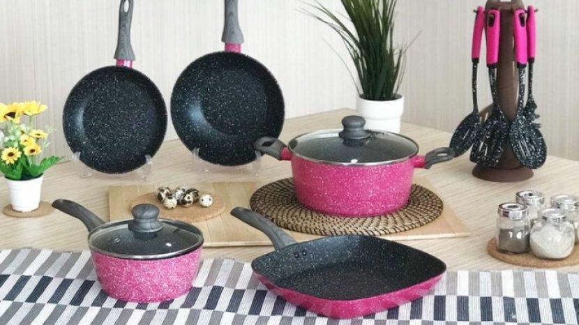 5 Rekomendasi Panci Granit Bebas PFOA, Memasak Lebih Aman Bonus Tampilan Menawan