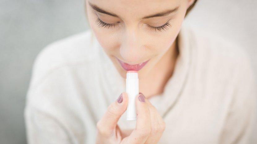 3 Pilihan Merk Lipstik Warna Nude dengan Harga di Bawah 50 Ribu
