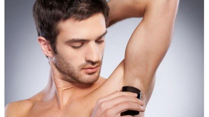 Siap Percaya Diri Seharian dengan 5 Deodorant untuk Pria yang Ampuh Cegah Bau Badan