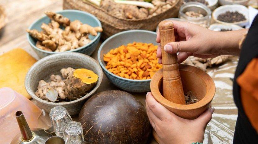 6 Ramuan Alami untuk Turunkan Gula Darah Tinggi, Bisa Dibuat  Sendiri di Rumah