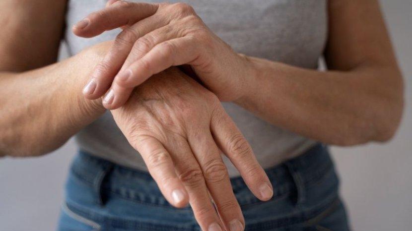 7 Ramuan Herbal yang Bisa Jadi Obat Rematik Alami, Bisa Dibuat Sendiri di Rumah