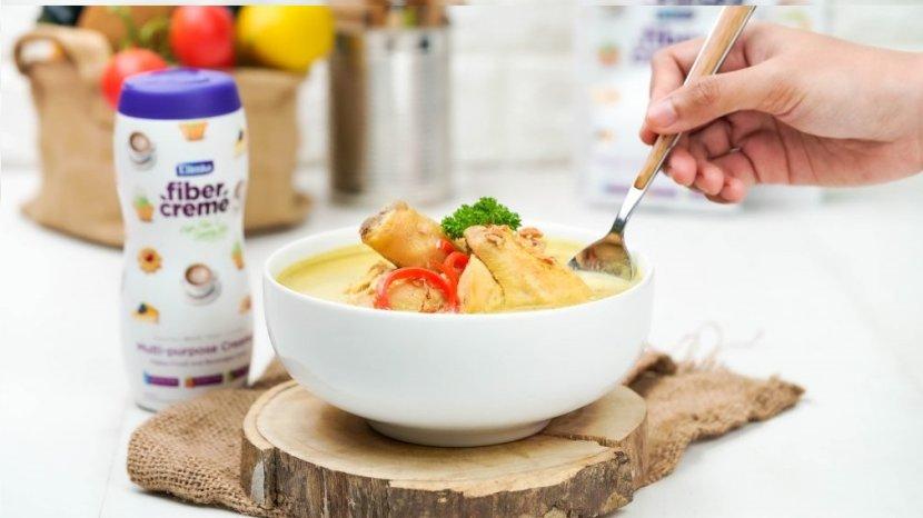 5 Tips Makan Hidangan Bersantan agar Kolesterol Tak Naik saat Lebaran