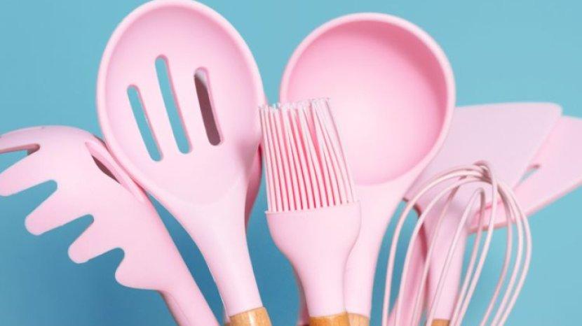 5 Rekomendasi Spatula Silikon, Tahan Suhu Tinggi untuk Masak Menu Berbuka