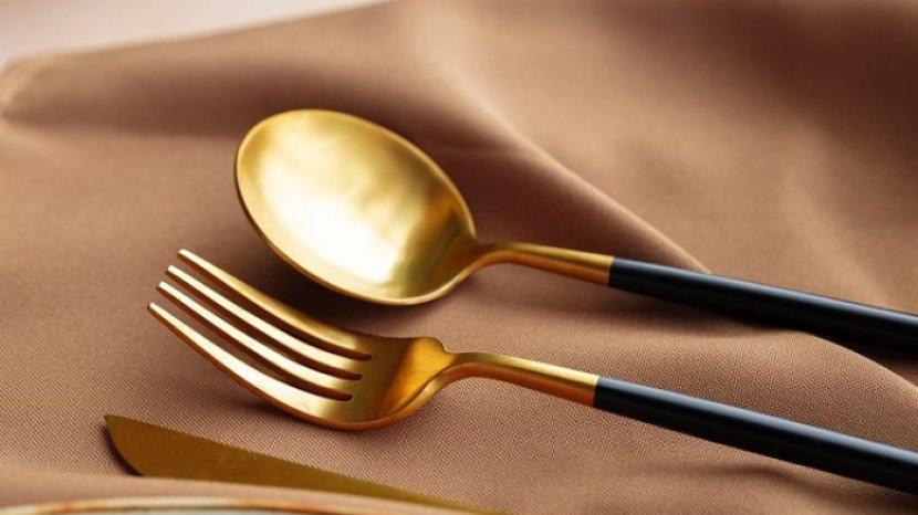 5 Rekomendasi Sendok Set Gemas untuk Lengkapi Bekal Makan Anak ke Sekolah