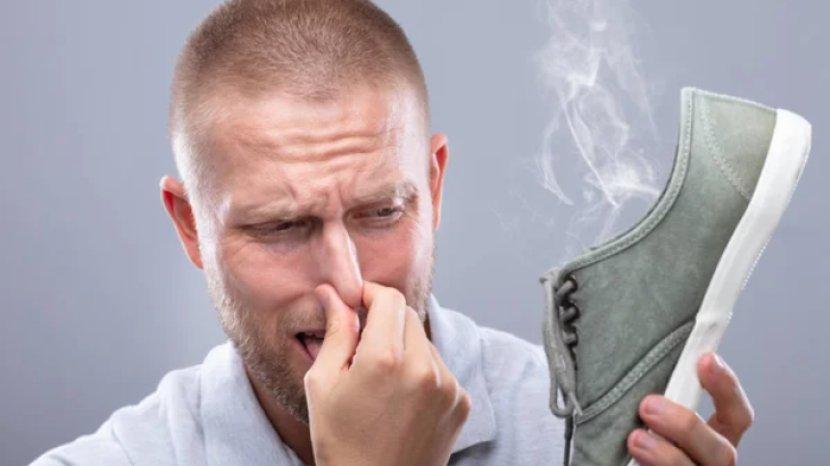 5 Tips Menghilangkan Bau Tidak Sedap dari Sepatu, Kembali Segar dalam Semalam
