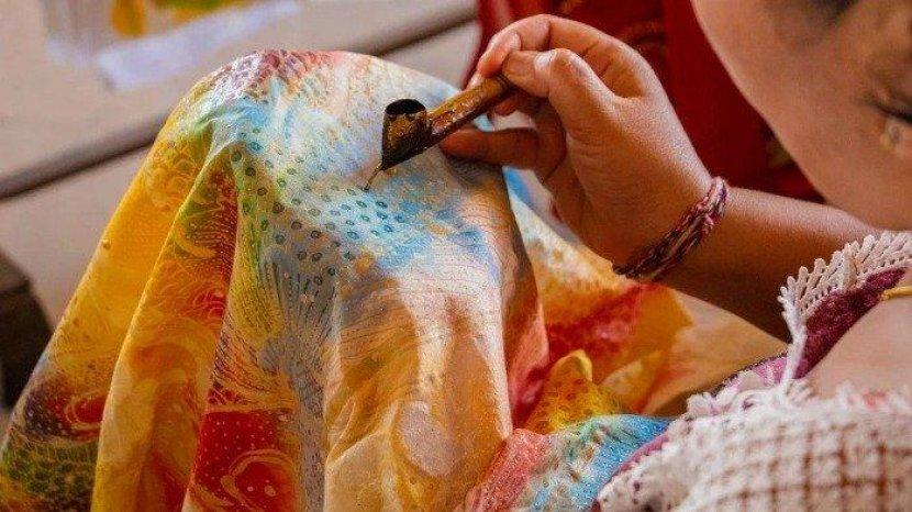 Jangan Sembarangan Mencuci dan Menyetrika Kain Batik Tulis, Ini Caranya
