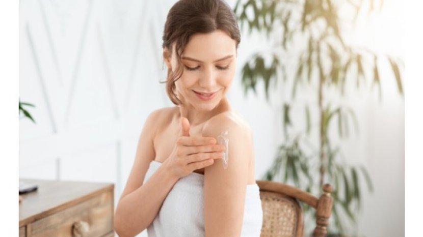 Review Vaseline Super Food Skin Serum Cranberry, Bikin Kulit Wangi dan Berkilau