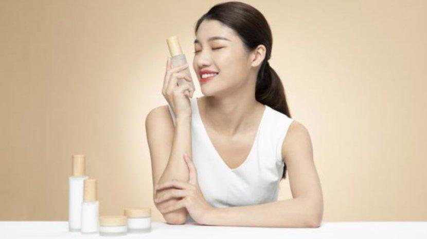 Manfaat Menggunakan Face Essence pada Kulit Wajah, Bikin Cerah dan Glowing