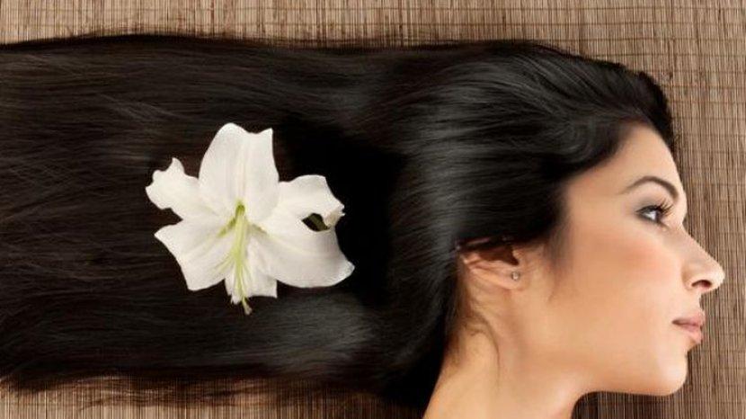 5 Tips Sederhana Mengatasi Rambut Lepek yang Mengganggu
