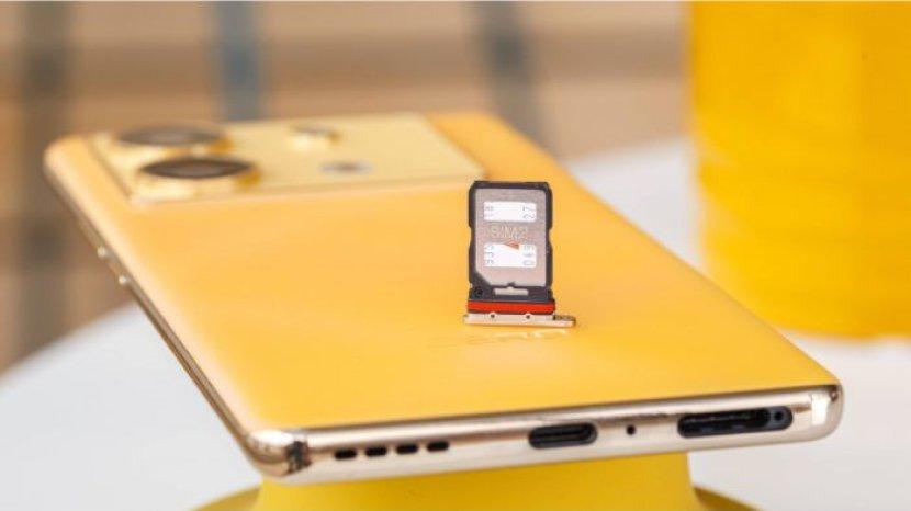 infinix-zero-30-5g-sim-tray.jpg