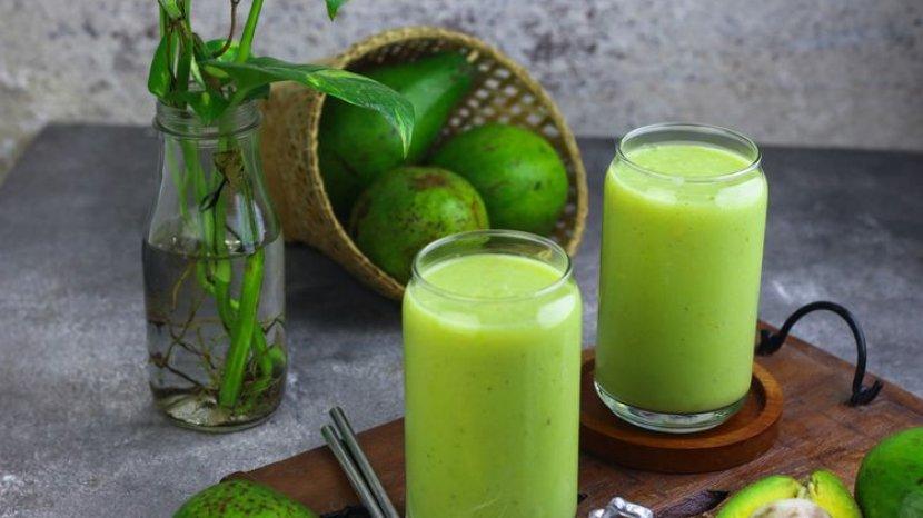 7 Jus Buah Pilihan Ini Ampuh Mengatasi Asam Lambung atau GERD yang Menyiksamu