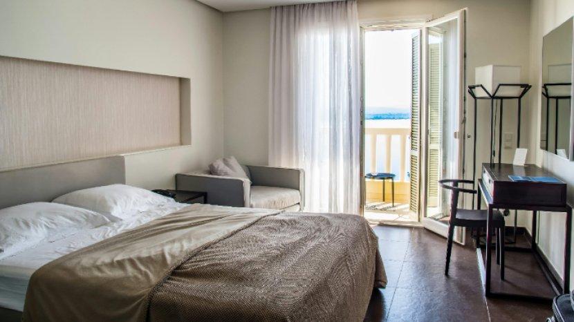 6 Tips Membersihkan Kamar Tidur agar Bebas dari Virus dan Kuman