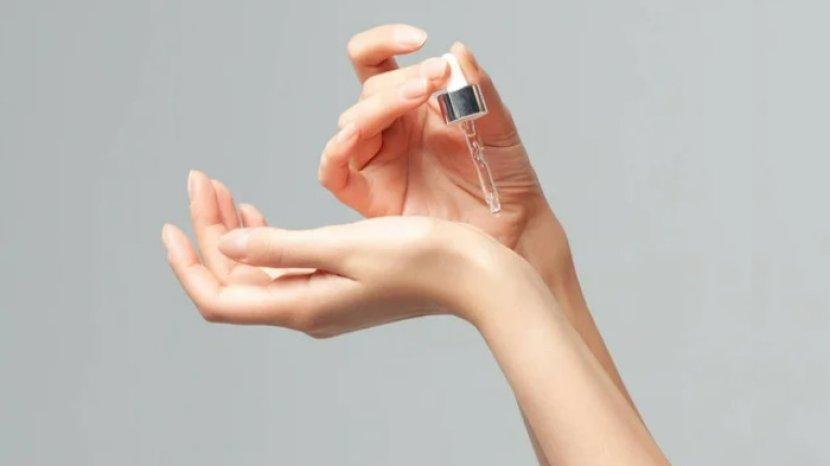 6 Kandungan Skincare yang Tidak Boleh Dipakai Bersamaan, Salah Satunya Retinol dengan Vitamin C