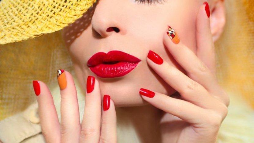 Review Cat Kuku dari Ciate London Produk Kuteks dalam Bentuk Spidol