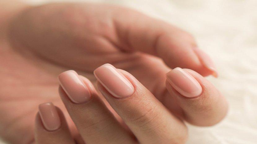 Rekomendasi 3 Merek Kuteks dengan Warna Peach yang Cocok untuk Kulit Sawo Matang