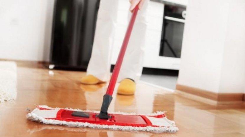 Tak Kalah Kinclong Bahan Alami Ini Juga Dapat Membersihkan Lantai Rumah Secara Bersih
