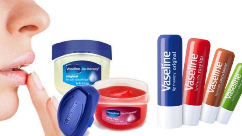 Vaseline Punya 6 Pilihan Lip Care yang Ampuh Merawat Bibir Kering agar Kembali Lembap