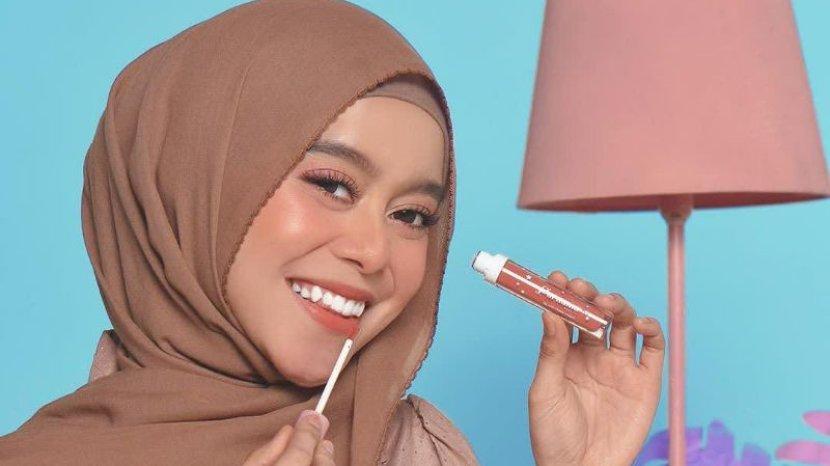 Review 6 Shade Cheek and Lip Tint Implora yang Sempat Viral