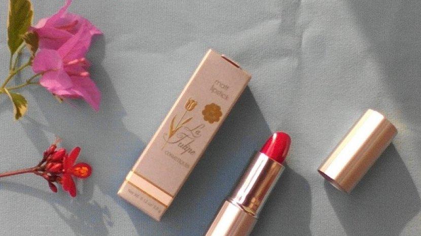 Seperti Halnya Lipstik, 3 Hal yang Perlu Diperhatikan Saat Membeli Produk Kecantikan