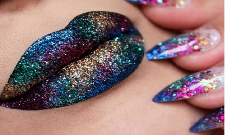 5 Rekomendasi Lipstik Glitter Terbaik yang Patut Kamu Coba