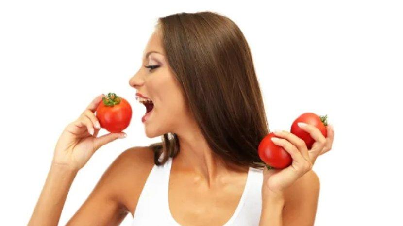 10 Manfaat Buah Tomat untuk Kesehatan dan Kecantikan, Cukup Dimakan Rutin Tiap Hari