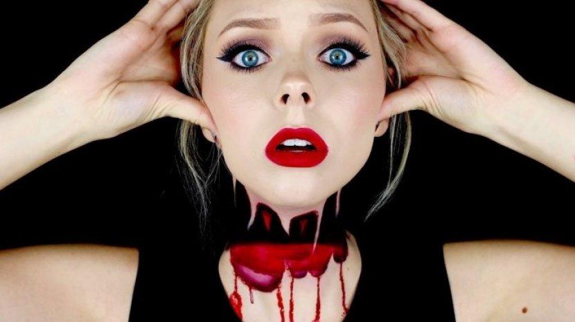 5 Rekomendasi Lipstik Bernuansa Vampy untuk Sambut Halloween