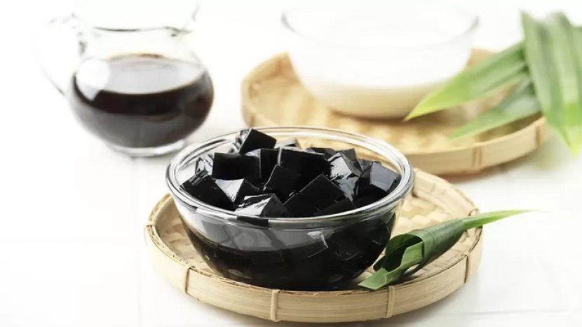 Menjadi Sajian Favorit saat Buka Puasa, Ternyata Ini Manfaat Cincau untuk Kecantikan Kulit