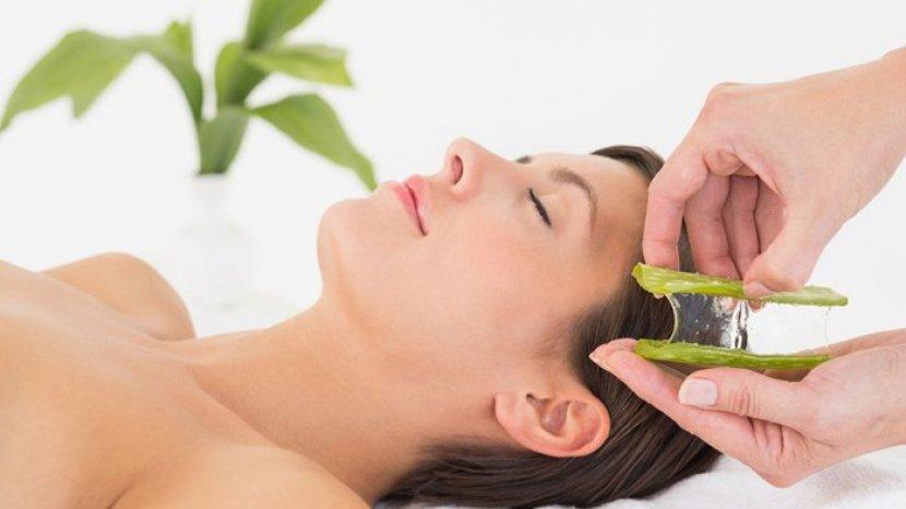 4 Manfaat Gel Lidah Buaya untuk Perawatan Kulit