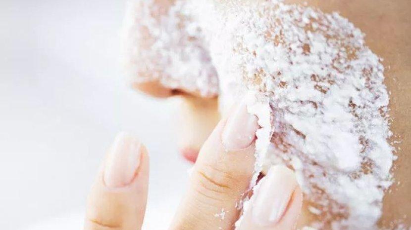 memanfaatkan-baking-soda-untuk-perawatan-kecantikan.jpg