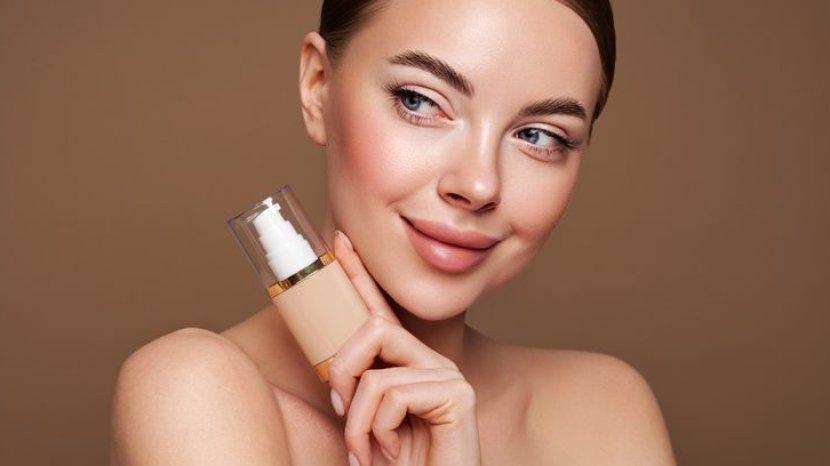 5 Rekomendasi Matte Foundation yang Bisa Jadi Bestie untuk Kulit Berminyakmu