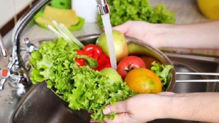 4 Tips Membersihkan Sayur Agar Lebih Bersih dan Sehat