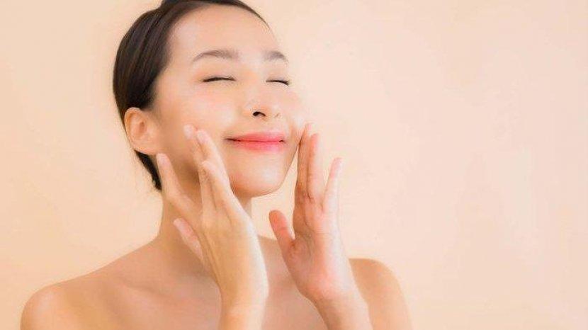 Ingin Terlihat Awet Muda? Berikut 6 Cara Mengencangkan Kulit Melalui Tindakan Medis