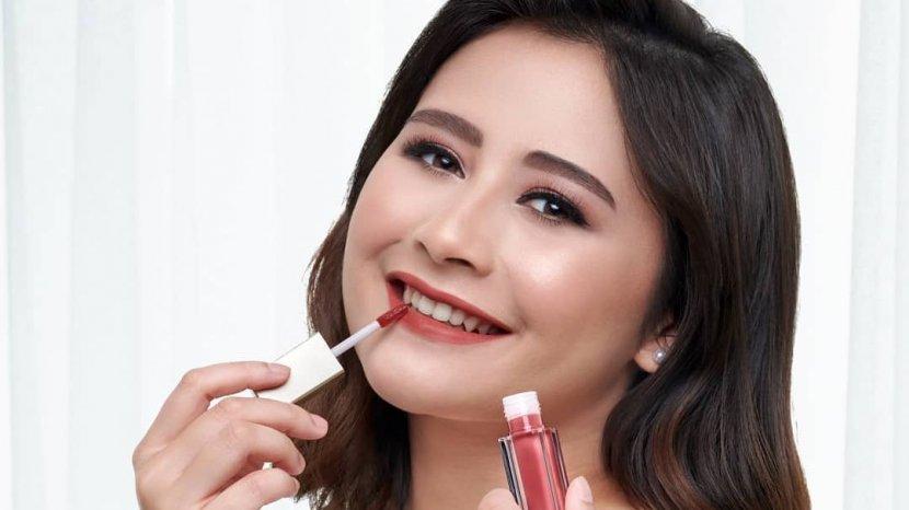 6 Varian Lipstik dari YOU, Produk Lokal dengan Kualitas Premium