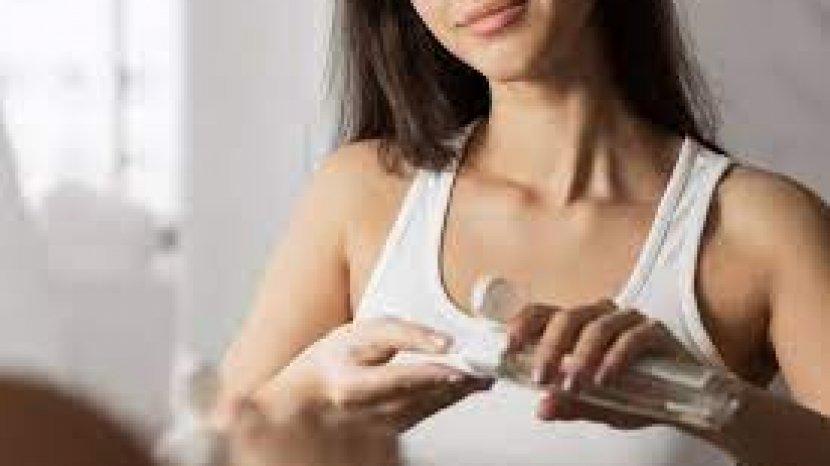 6 Rekomendasi Micellar Water yang Bisa Menjadi Pembersih Wajah Andalanmu