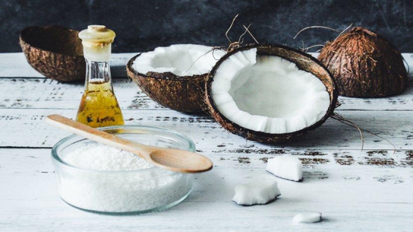 5 Manfaat Minyak Kelapa untuk Rumah Tangga, Bahan Alami dengan Kandungan Antibakteri