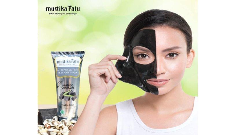 Review Mustika Ratu Anti Pollution Peel Off Mask Bamboo Charcoal
