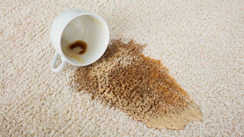 noda-kopi-tumpah-di-karpet.jpg