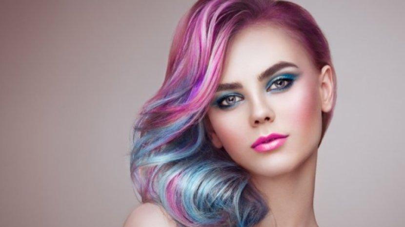 Rekomendasi Hair Color Spray Terbaik, Cocok untuk Kamu yang Gemar Ganti Warna Rambut