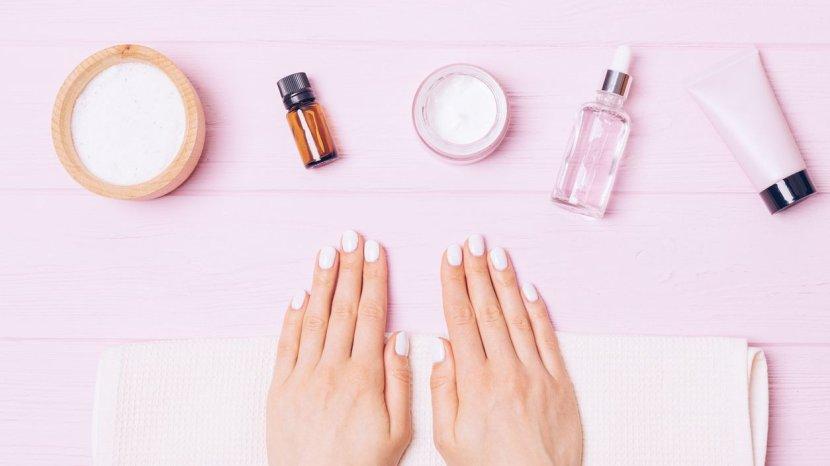 6 Tips Merawat Kuku agar Tetap Sehat Meski Sering Nail Art, Salah Satunya Pakai Hand Cream