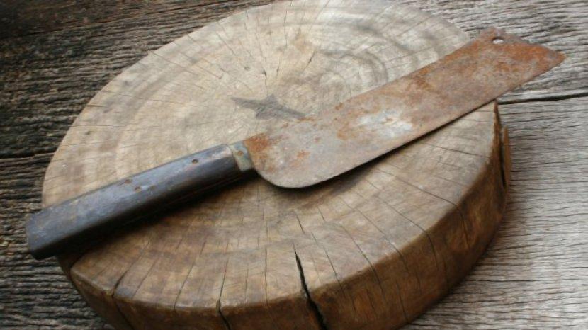 8 Tips Mengatasi Karat pada Pisau Dapur, Bisa Pakai Bawang Merah dan Soda Kue