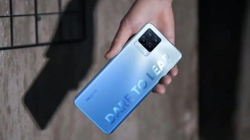 realme 8 Pro, Punya Bodi Tipis untuk Kamu Tampil Stylish