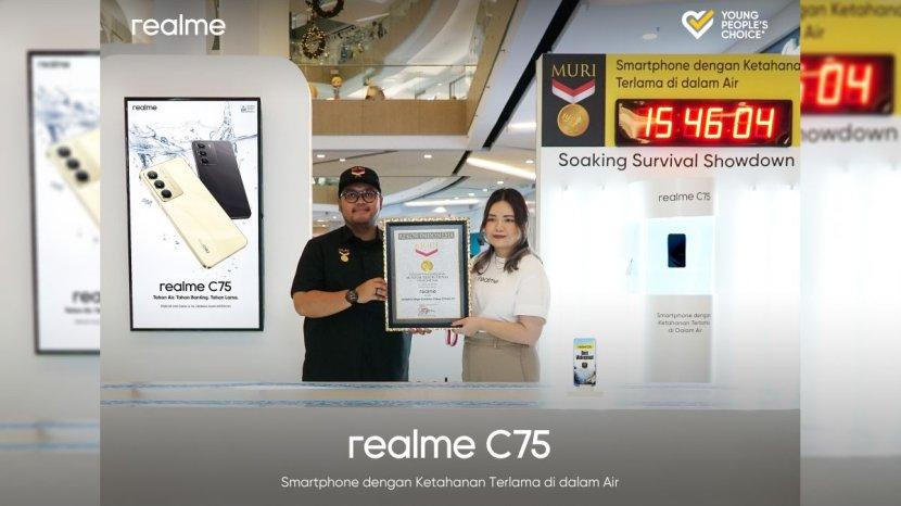 realme C75 Raih Rekor MURI sebagai HP Tahan Air Terlama, Laris di Harbolnas 12.12