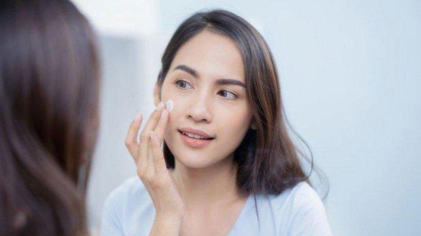 3 Cara Mudah Memilih Sunscreen dari Emina, Sesuaikan Kebutuhanmu