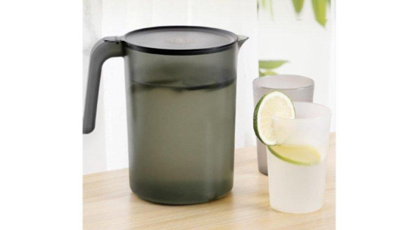 Praktis dan Bergaya Trendy, 5 Rekomendasi Water Jug Pilihan Tepat Sajikan Minuman
