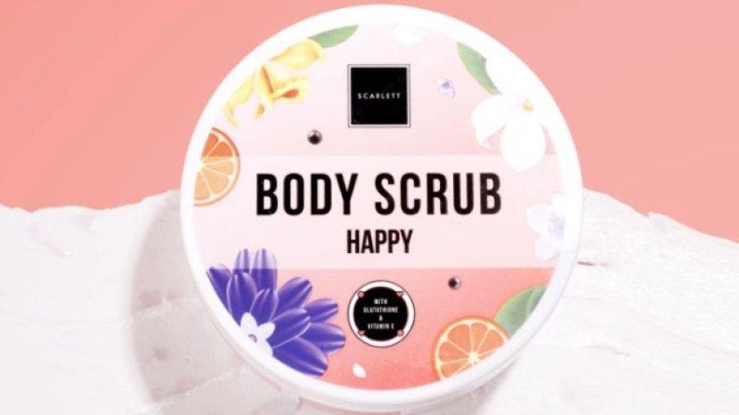 Review SCARLETT Whitening Body Scrub Happy, Lulur Tubuh yang Miliki Wangi Floral Khas
