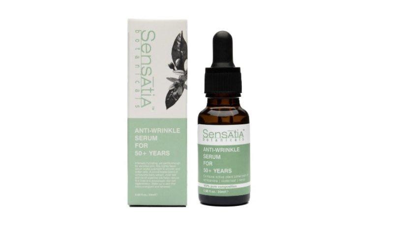 Usia Sudah Menginjak 50-an? Rawat Kulitmu dengan 5 Serum Anti Aging Terbaik